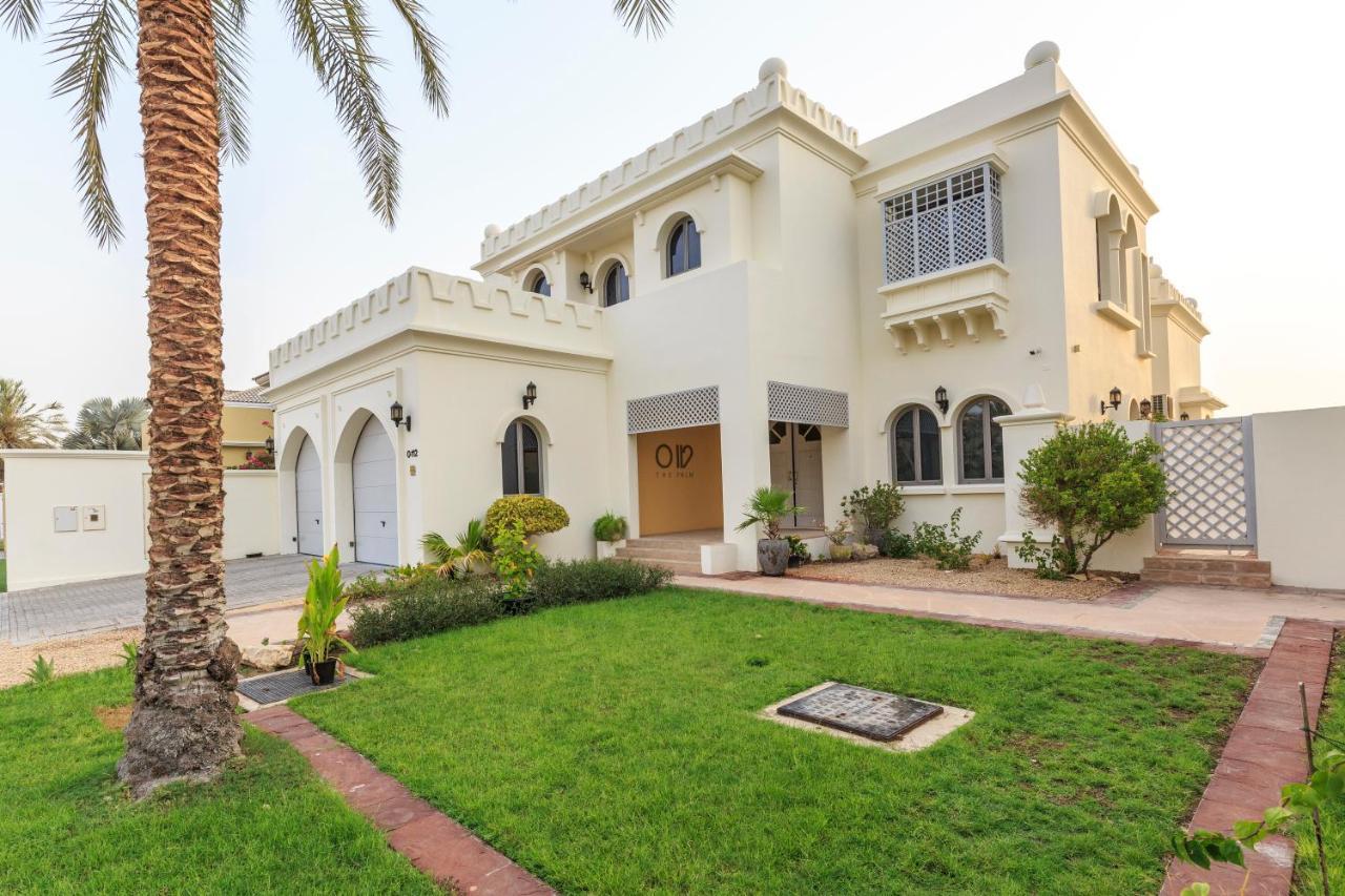 The S Holiday Homes - Stunning 5 Bedrooms Villa At The Palm Jumeirah With Private Beach And Pool دبي المظهر الخارجي الصورة