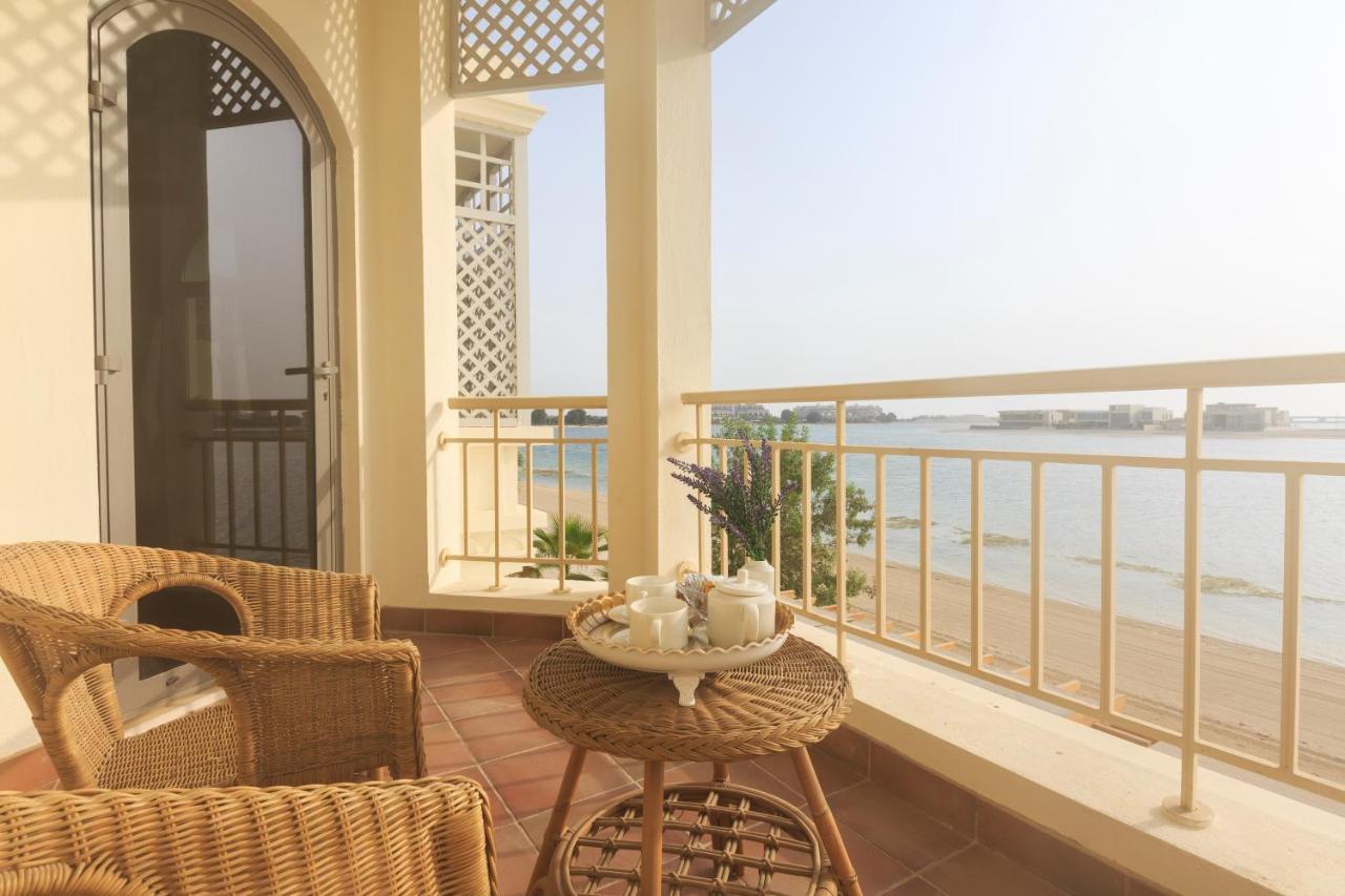 The S Holiday Homes - Stunning 5 Bedrooms Villa At The Palm Jumeirah With Private Beach And Pool دبي المظهر الخارجي الصورة